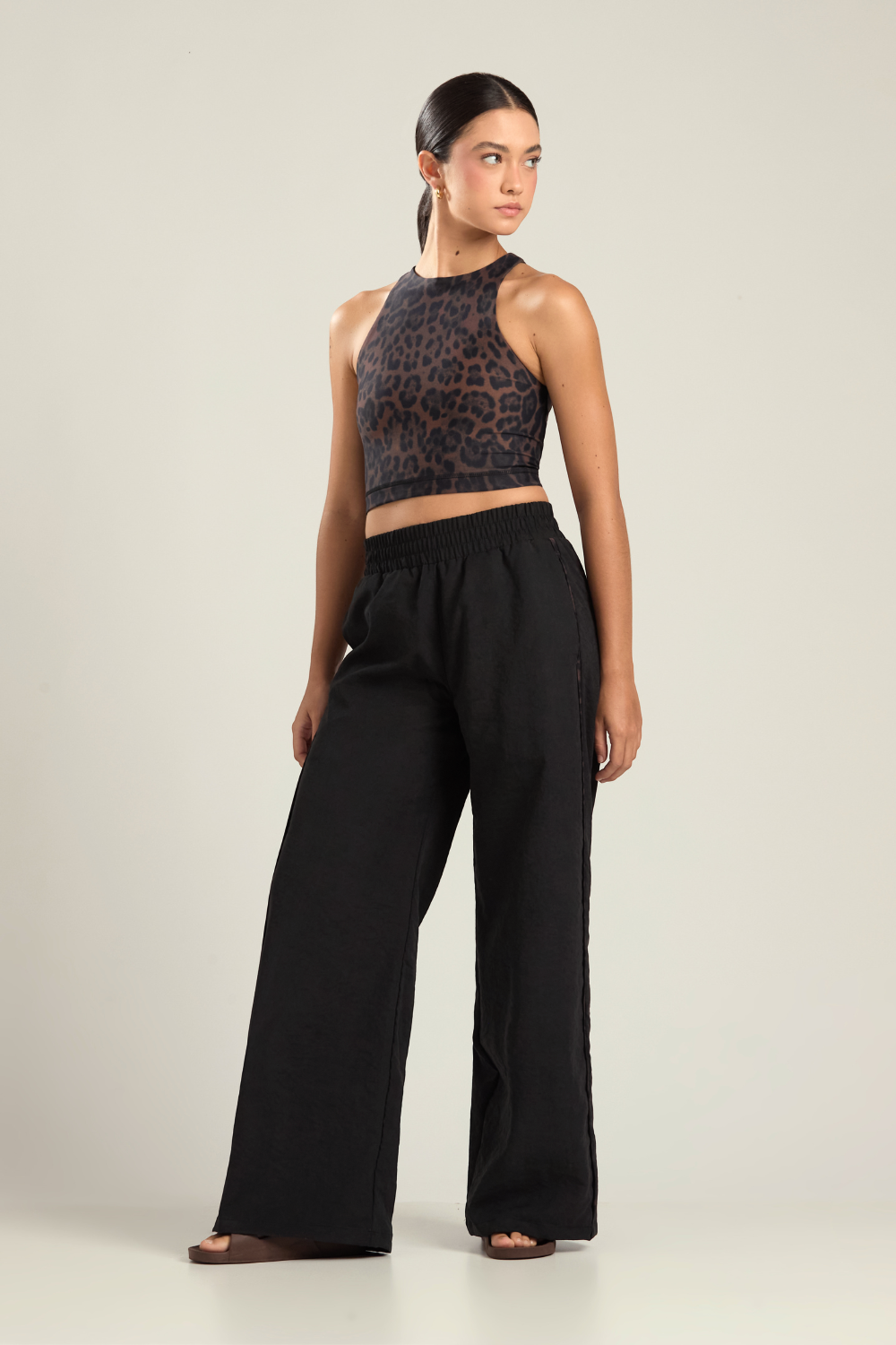 CALÇA WIDE MIX ANIMAL PRINT PRETO