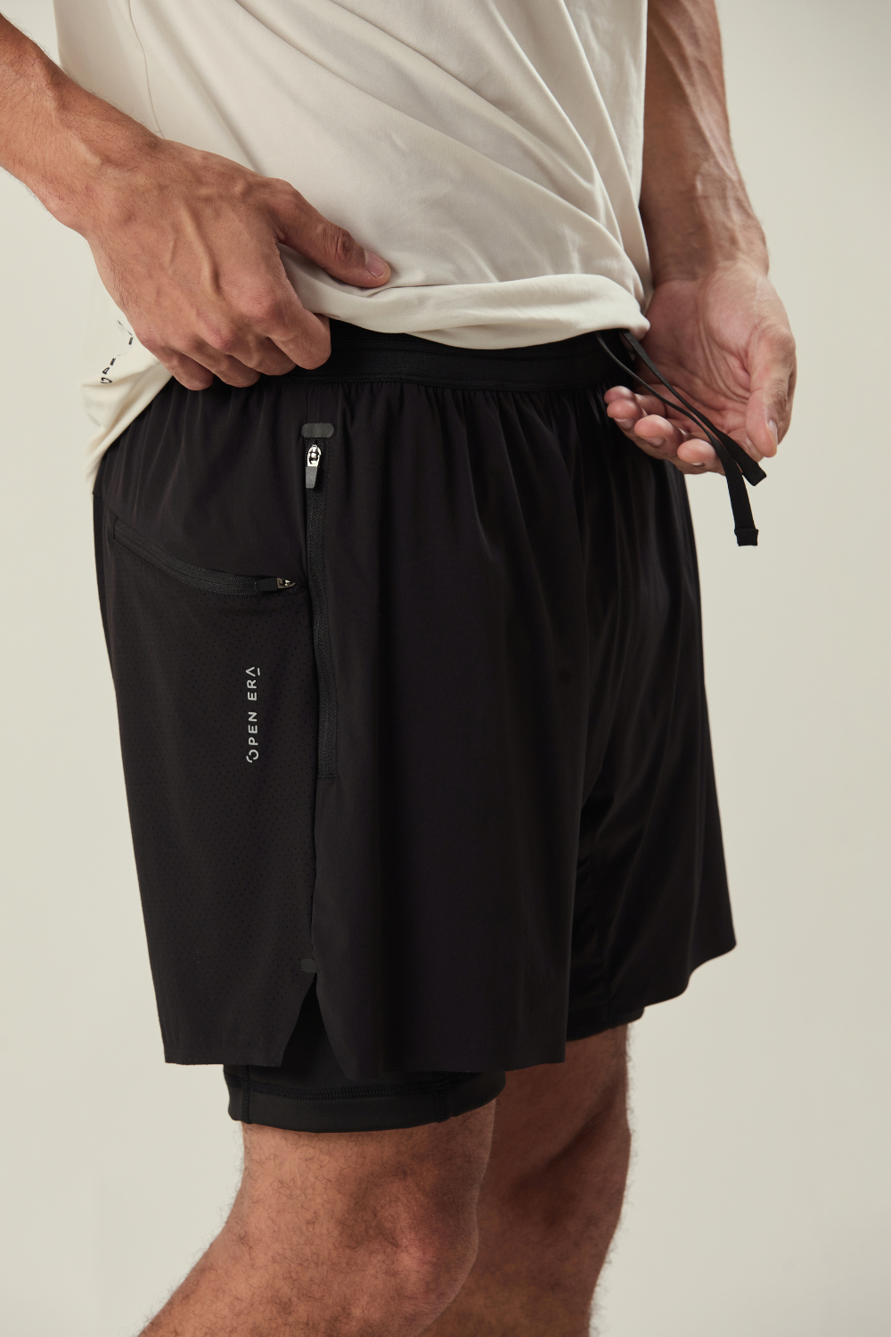 SHORTS POLIAMIDA LIGHT RUNNING PRETO