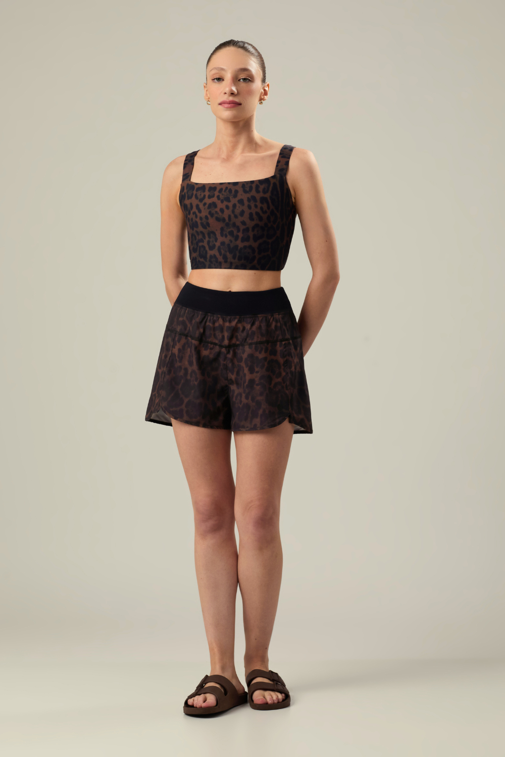 SHORTS BASIC ANIMAL PRINT CHOCOLATE