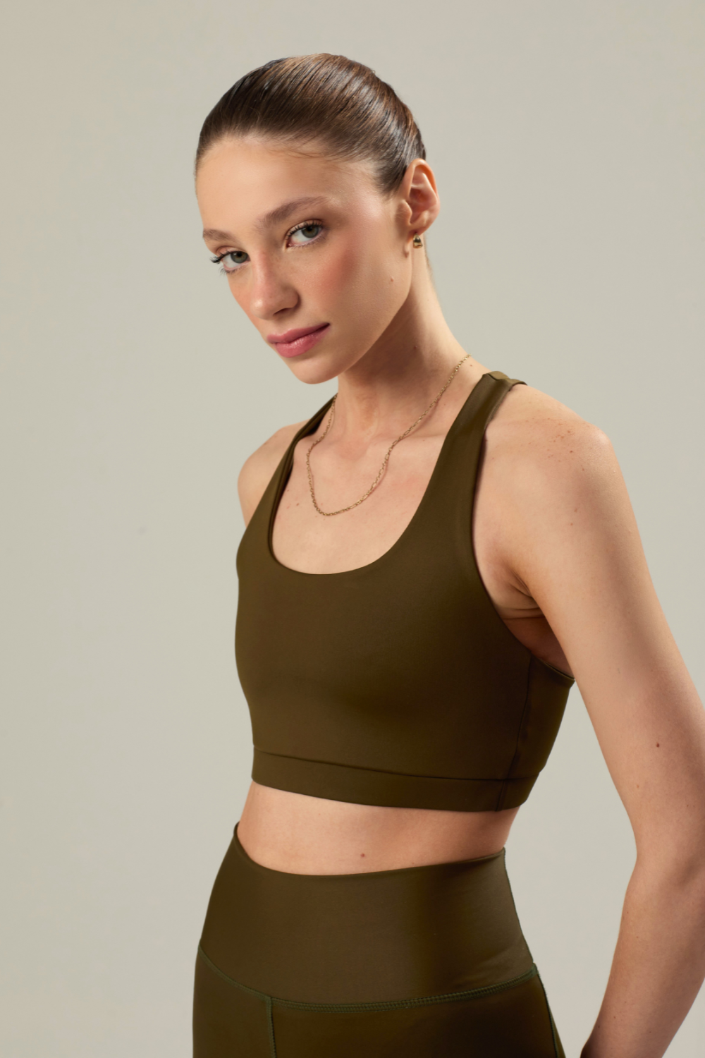 TOP NADADOR SOFT MOVE VERDE MILITAR