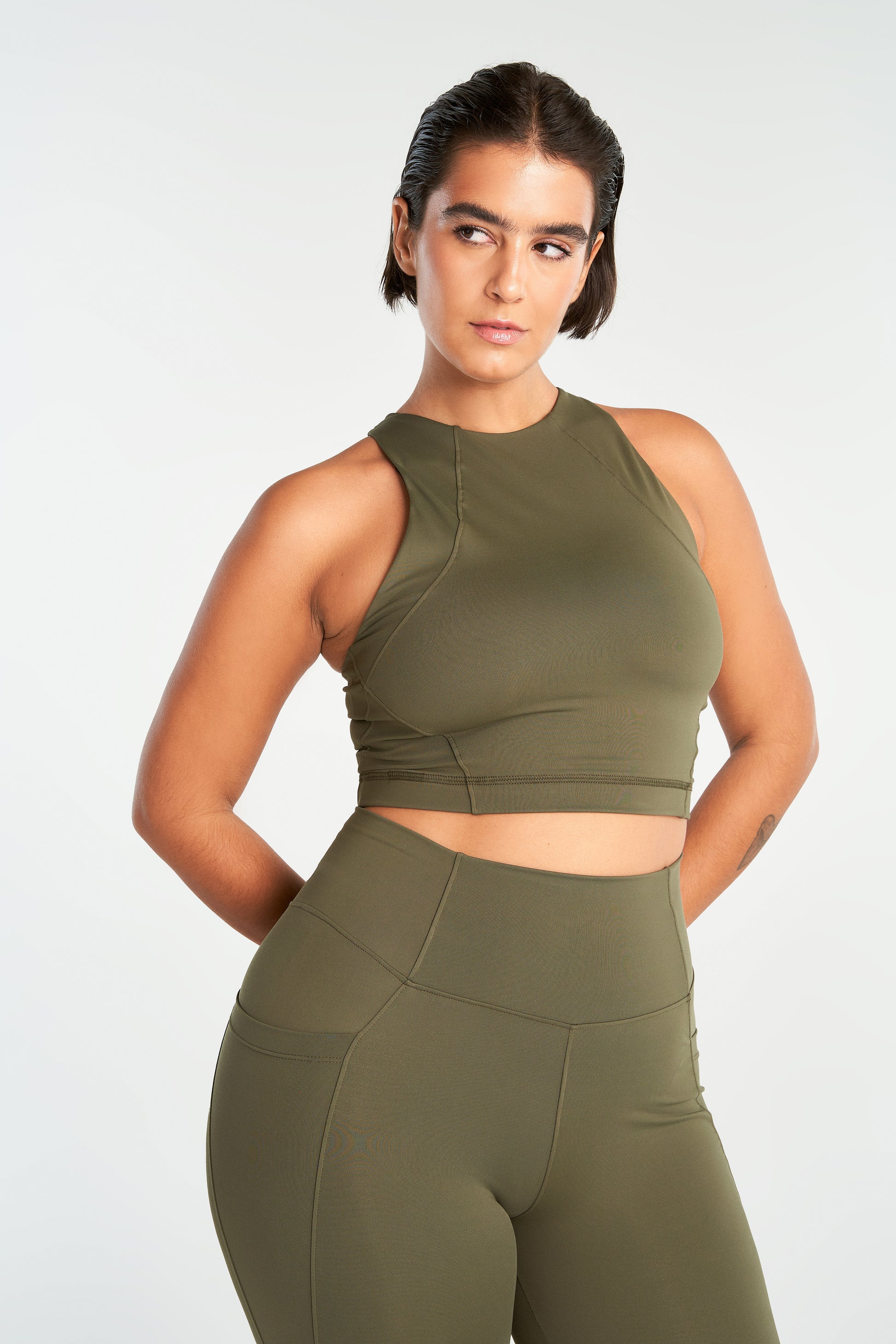 MILITAR
