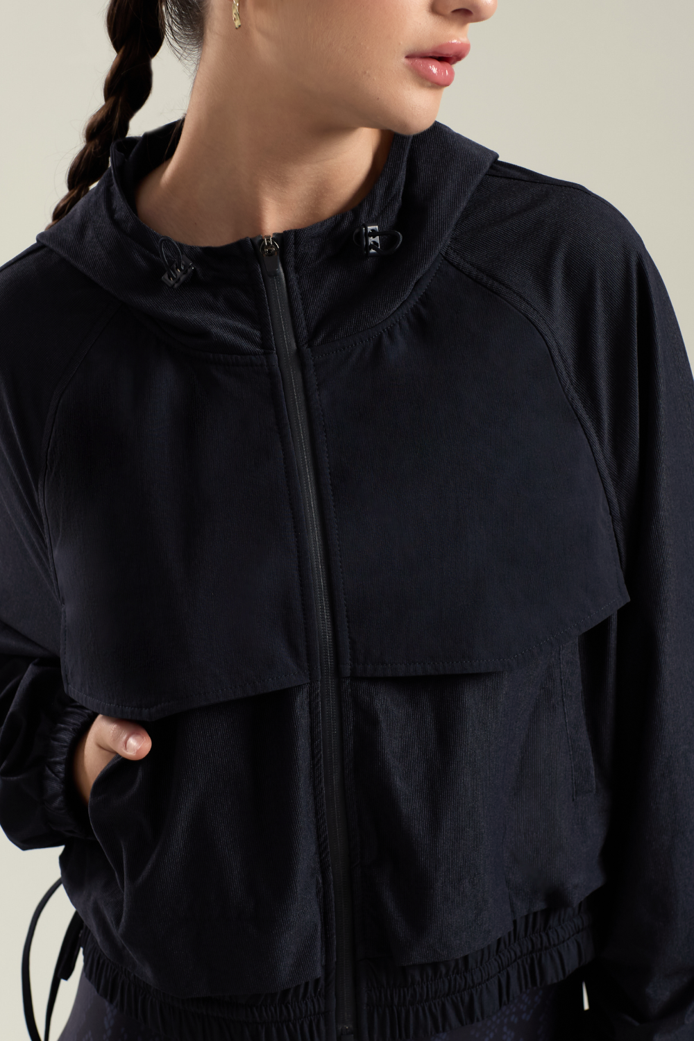 JAQUETA BOMBER OVERLAP AZUL MARINHO