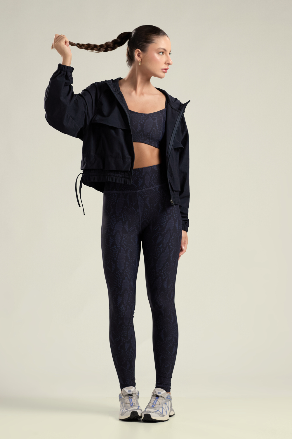 JAQUETA BOMBER OVERLAP AZUL MARINHO
