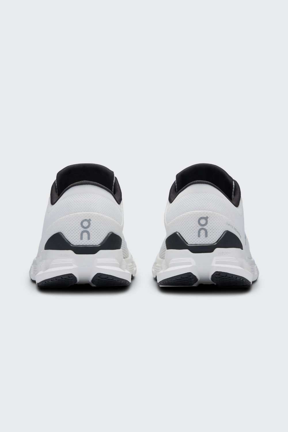 IVORY | BLACK