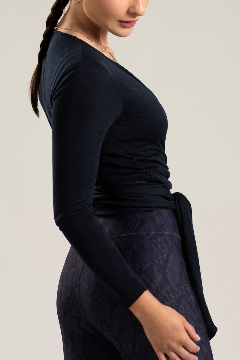 BLUSA TRICOT TRANSPASSADA MARINHO