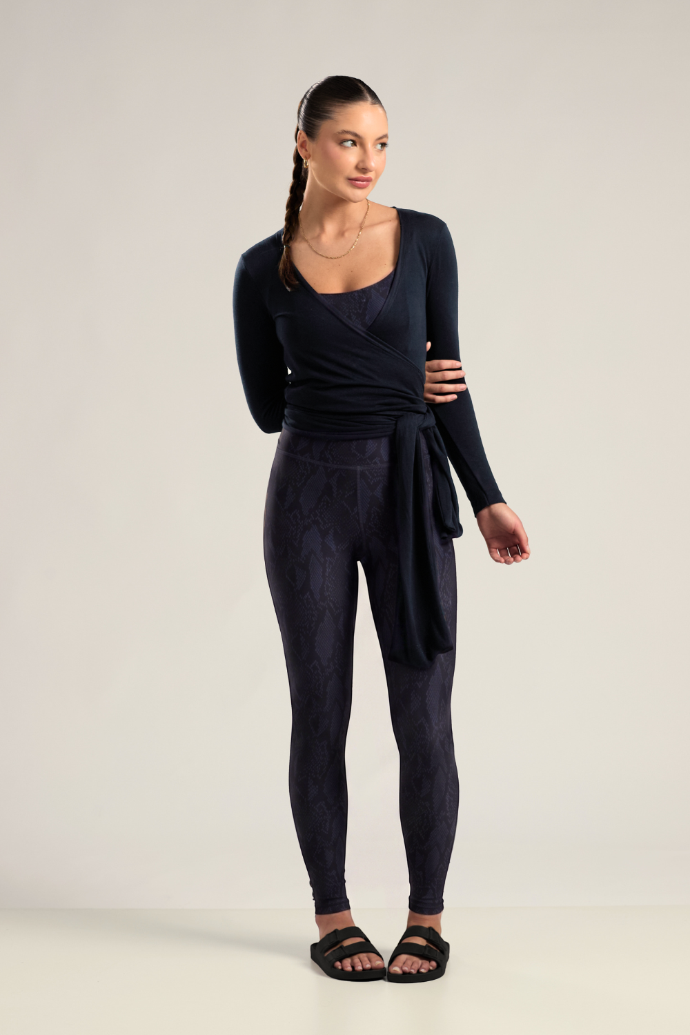 BLUSA TRICOT TRANSPASSADA MARINHO