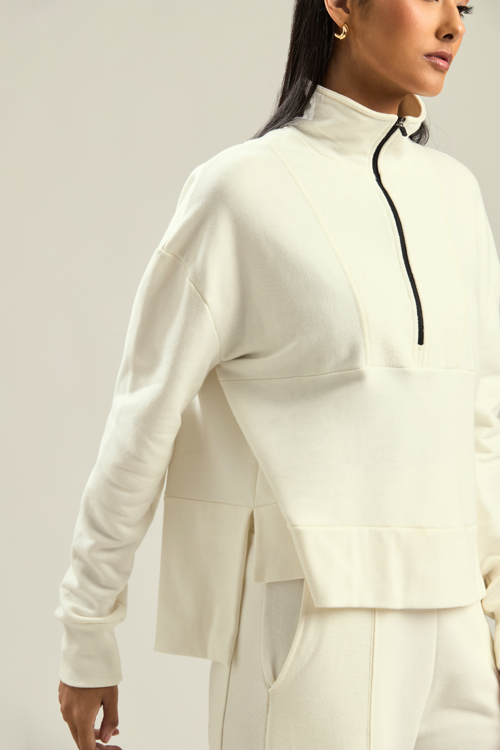CASACO MOLETOM MEIO ZÍPER BASIC OFF WHITE