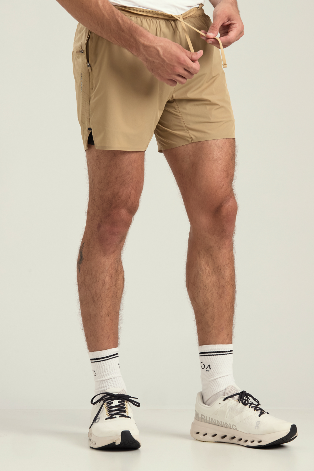 SHORTS POLIAMIDA LIGHT RUNNING CARAMELO