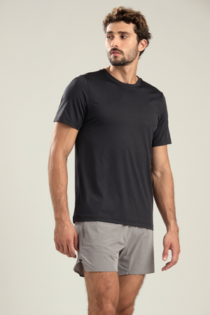 CAMISETA POLIAMIDA BREATHE PRETO