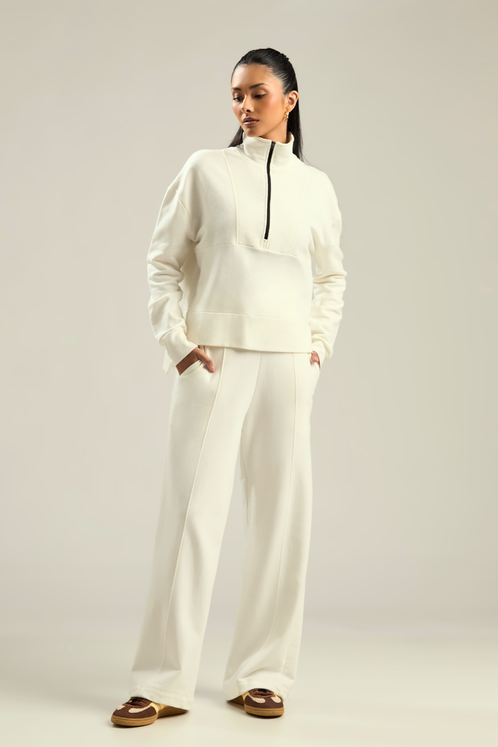CALÇA MOLETOM WIDE BALANCE OFF WHITE