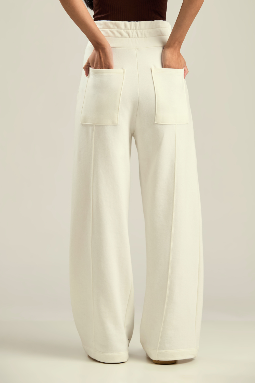 CALÇA MOLETOM WIDE BALANCE OFF WHITE