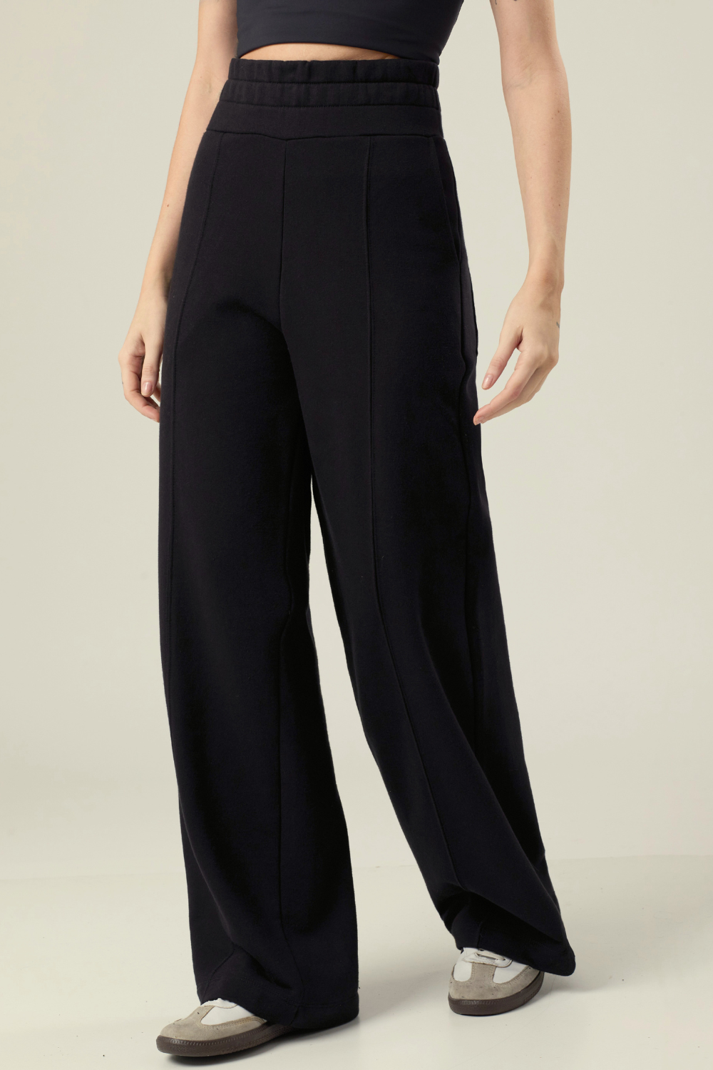 CALÇA MOLETOM WIDE BALANCE PRETO