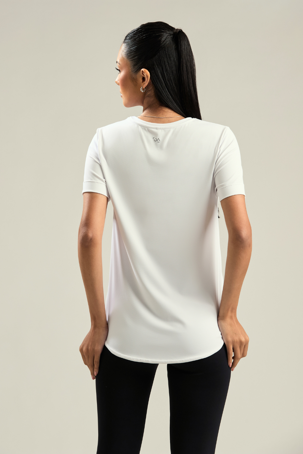 CAMISETA ARREDONDADA SOFT BRANCO
