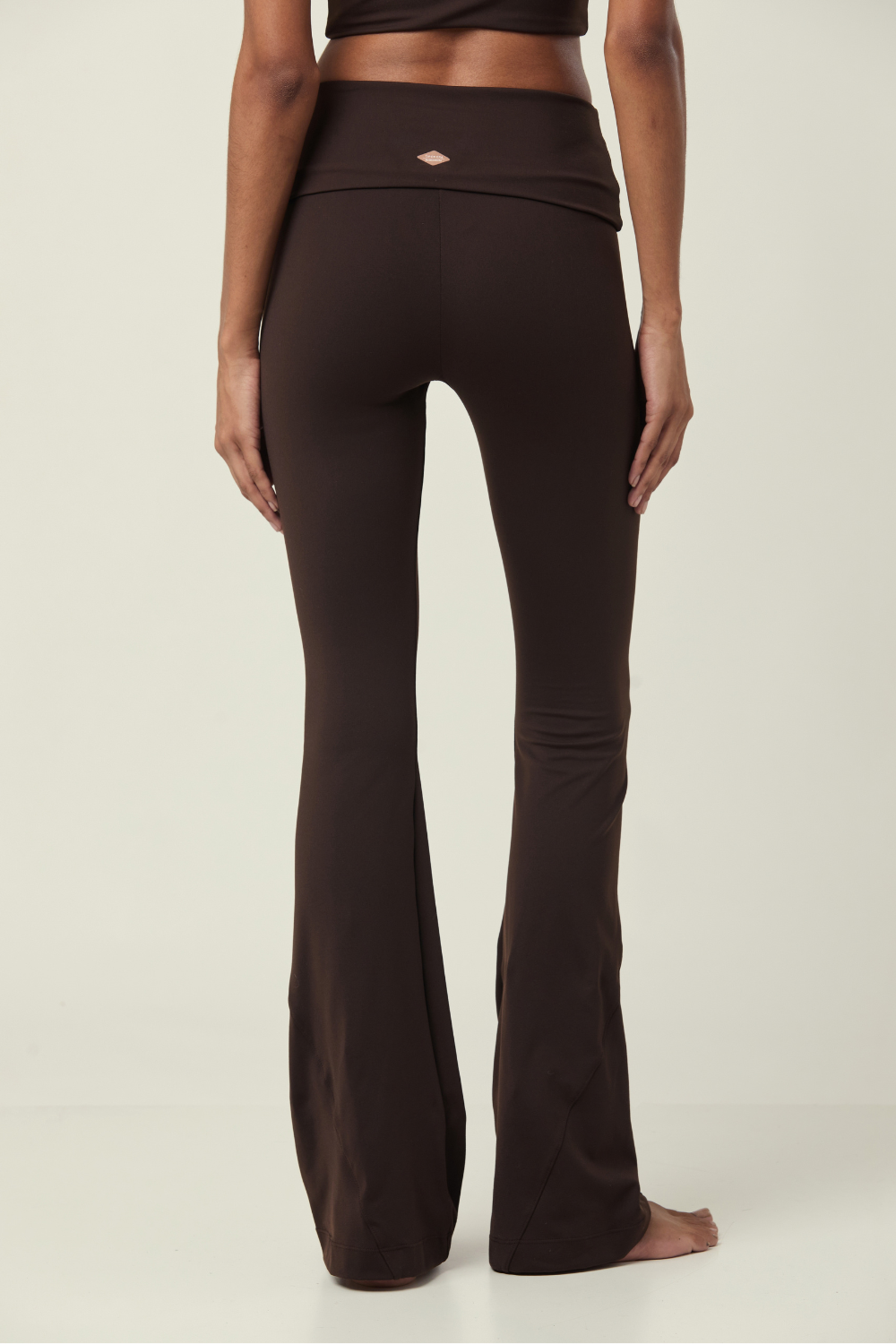 CALÇA FLARE COTTON VELVETY BY MICA COFFEE