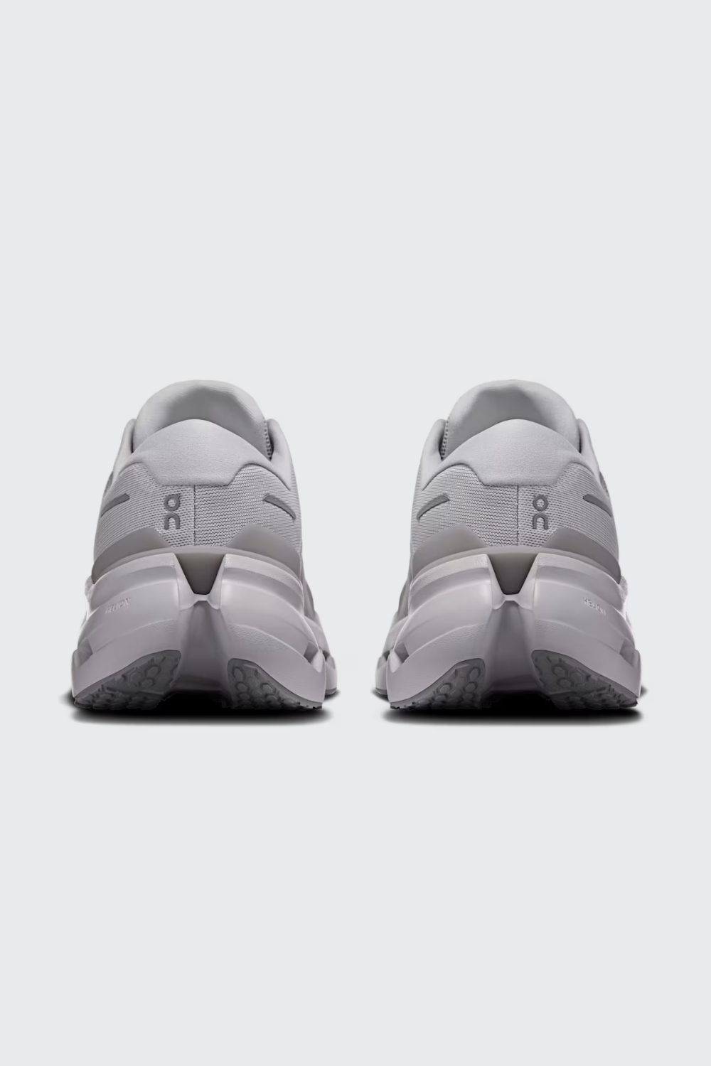 TÊNIS ON RUNNING CLOUDRUNNER 3 MASCULINO GLACIER | ALLOY