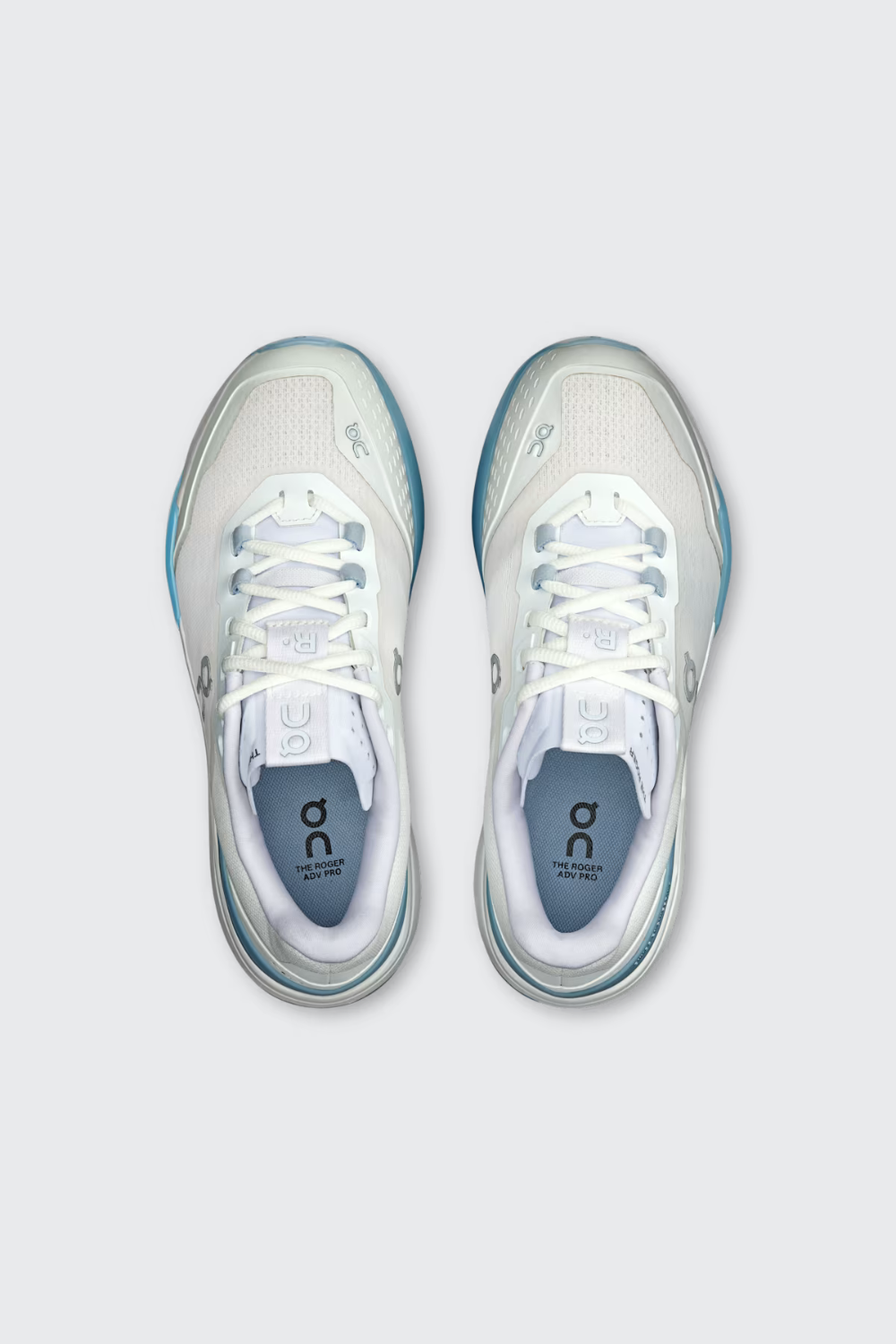 TÊNIS ON RUNNING THE ROGER ADVANTAGE PRO FEMININO WHITE | CHAMBRAY